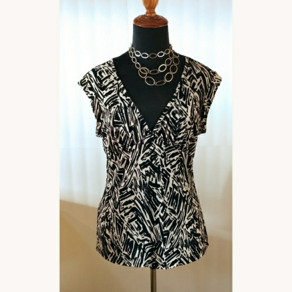 V-Neck Cap-Sleeve Abstract Print Shirt